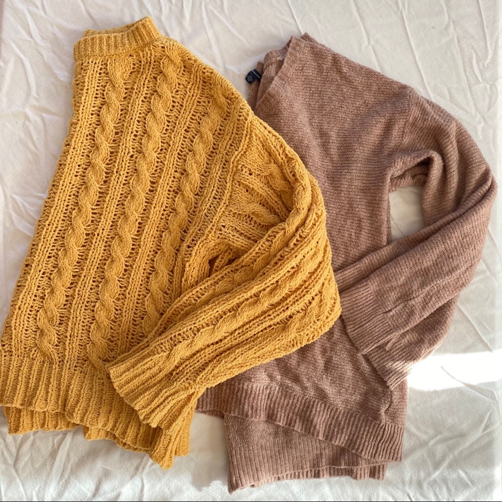 Super soft sweaters bundle